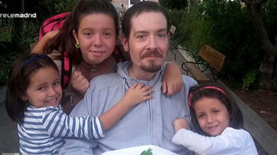 La familia de Iván va a organizar una gala para recaudar fondos contra la enfermedad de Devic