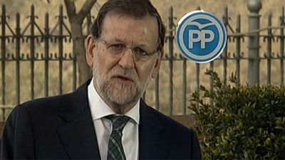 Rajoy dice que el cambio que comenzó en 2011 no se puede "cortar por la  mitad"