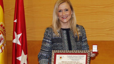 Cifuentes anima a madrileños a seguir aumentando las donaciones de sangre