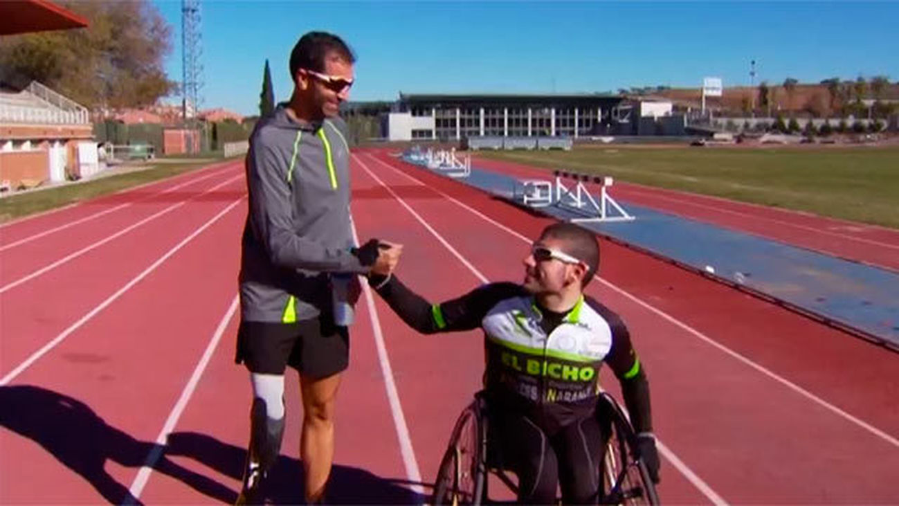 Dani Molina, triatleta paralímpico, aconseja a Álvaro