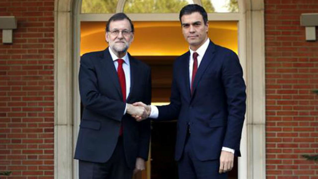 Rajoy propone a Sánchez un pacto y esté reitera que no apoyará su continuidad
