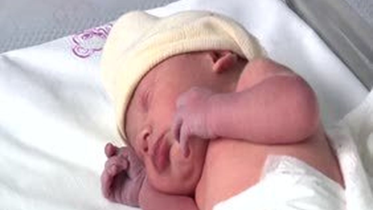 Nace en el Hospital de Torrejón el primer bebé de 2016