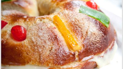 Una pareja de La Bañeza (León) gana los 7.000 euros escondidos en un roscón