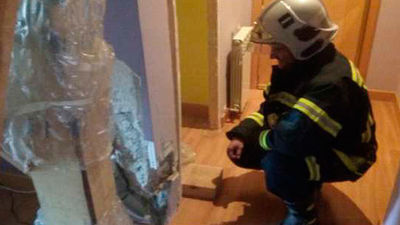 Desalojado un edificio en Carabanchel por graves daños en su estructura