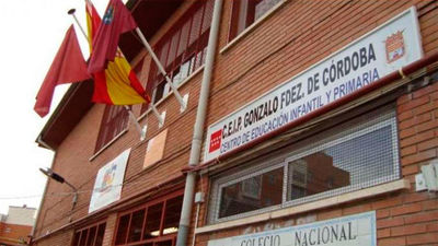 El colegio Fernández de Córdoba cerrado por riesgo de "derrumbamientos incontrolados"