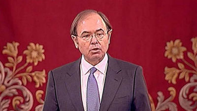 Pío García-Escudero reelegido por mayoría absoluta presidente del Senado