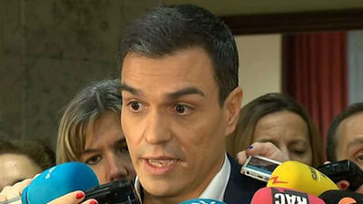 Sánchez afea a Iglesias su "pataleta" y le avisa de que "dialogar no es chantajear"
