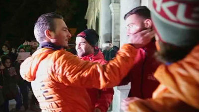 Los bomberos detenidos en Lesbos quedan en libertad tras comparecer ante el juez