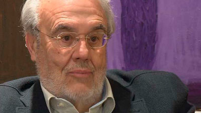 Gutiérrez Aragón: "Ser director de cine consiste en sobrevivir al caos"