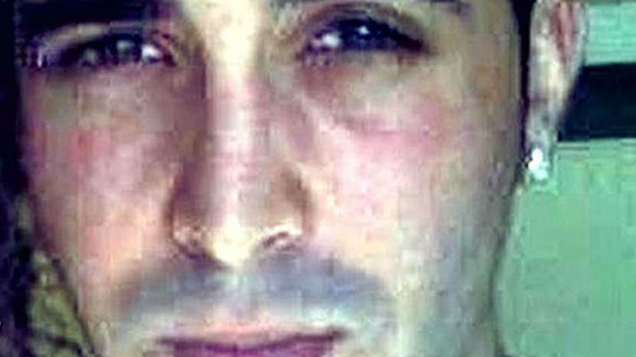 El hombre que tiró a la niña por la ventana fue descubierto abusando de ella