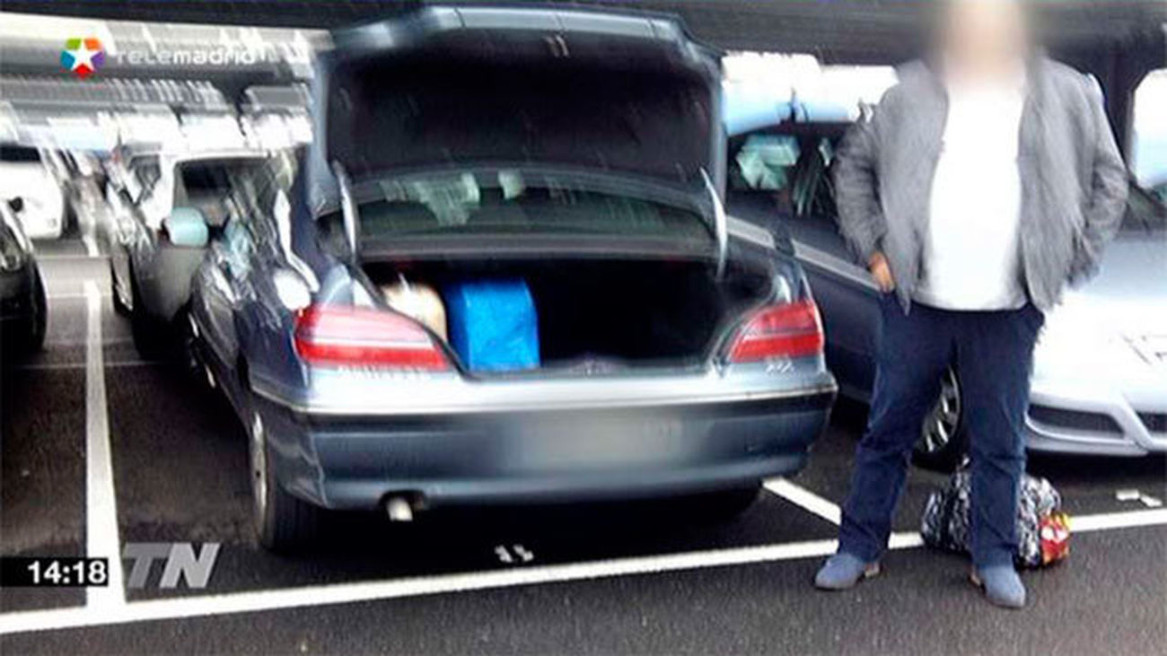 Primera inmovilización y sanción de  4.000 euros a un taxi "pirata" en Barajas