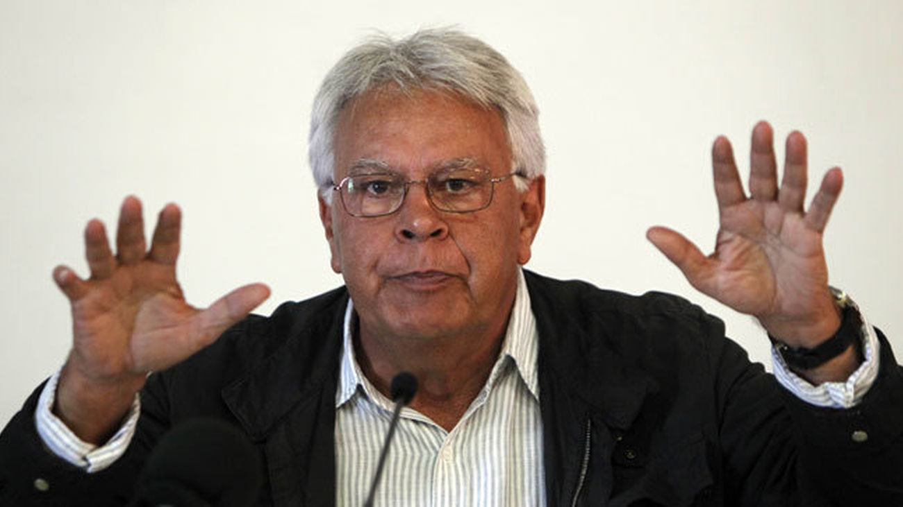 Felipe González pide a PSOE y PP que no impidan que el otro gobierne