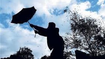 Fuertes vientos con rachas de hasta 80 kms/h en la zona de la sierra hasta la medianoche