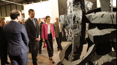 Los Reyes muestran su apoyo al arte en el 35 aniversario de ARCO