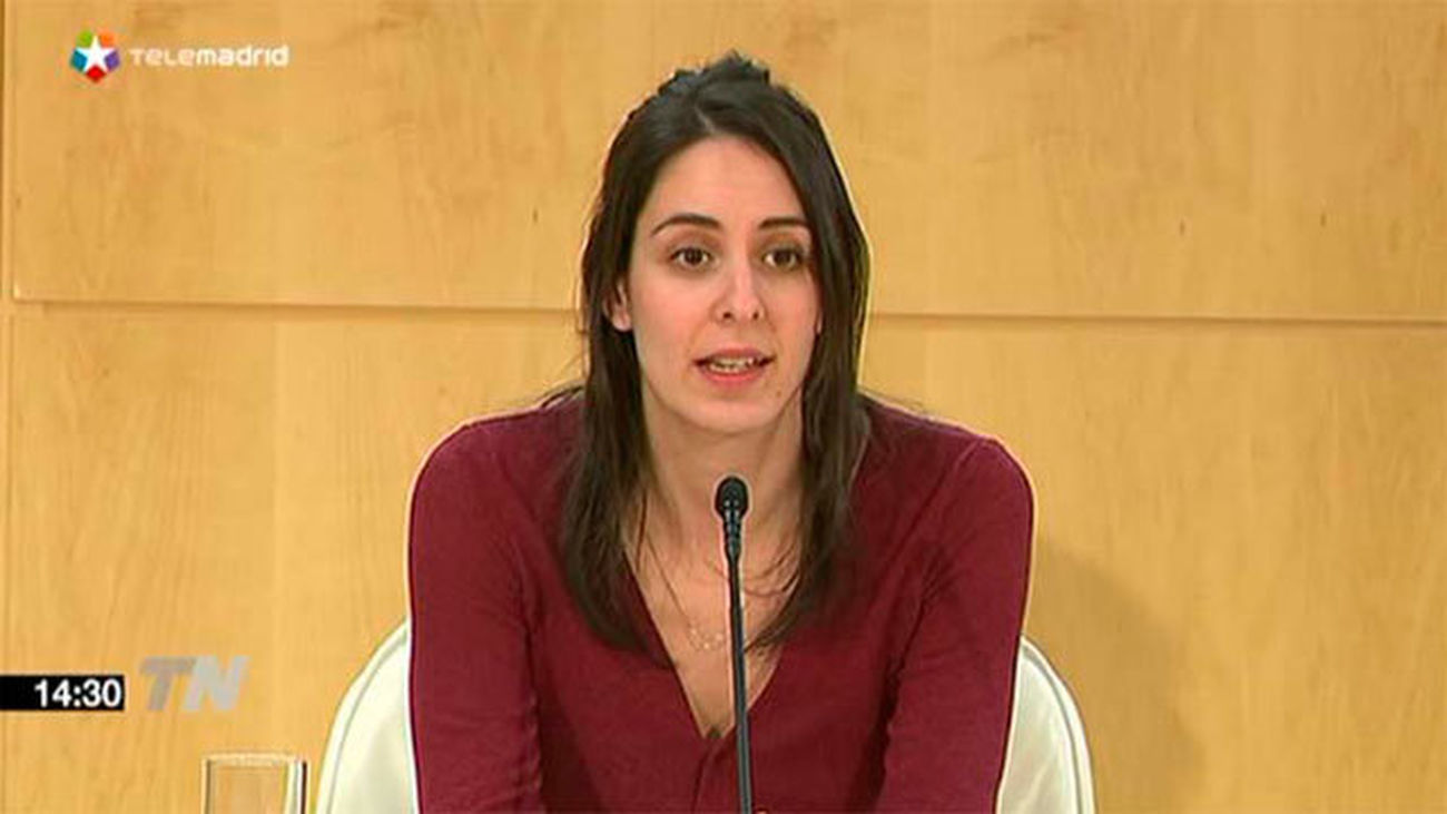 No se moverán vestigios franquistas ni se restituirán los retirados hasta abril