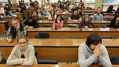 Los futuros profesionales sanitarios se juegan en cinco horas 7.502 plazas