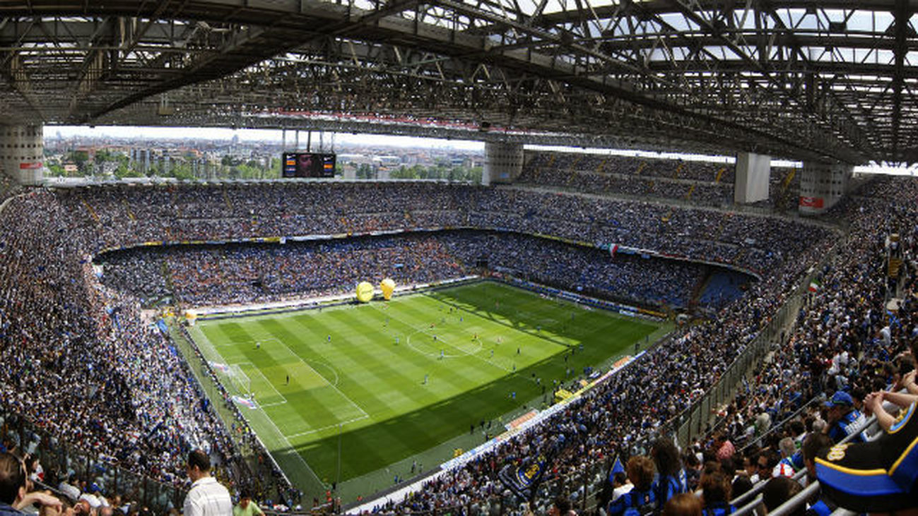 El estado del césped de San Siro preocupa a la UEFA