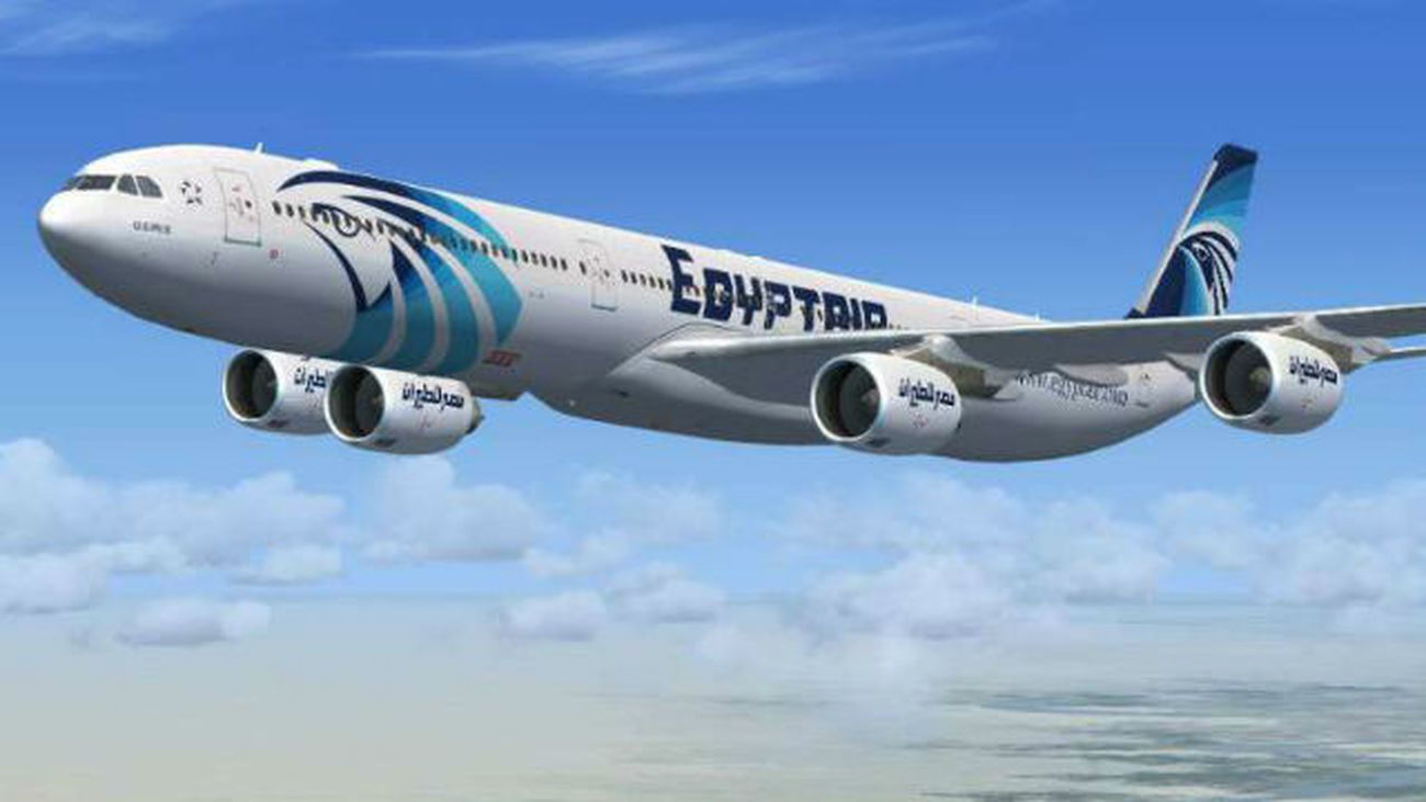 Equipos de rescate localizan los restos del avión de Egyptair en el sureste de Creta