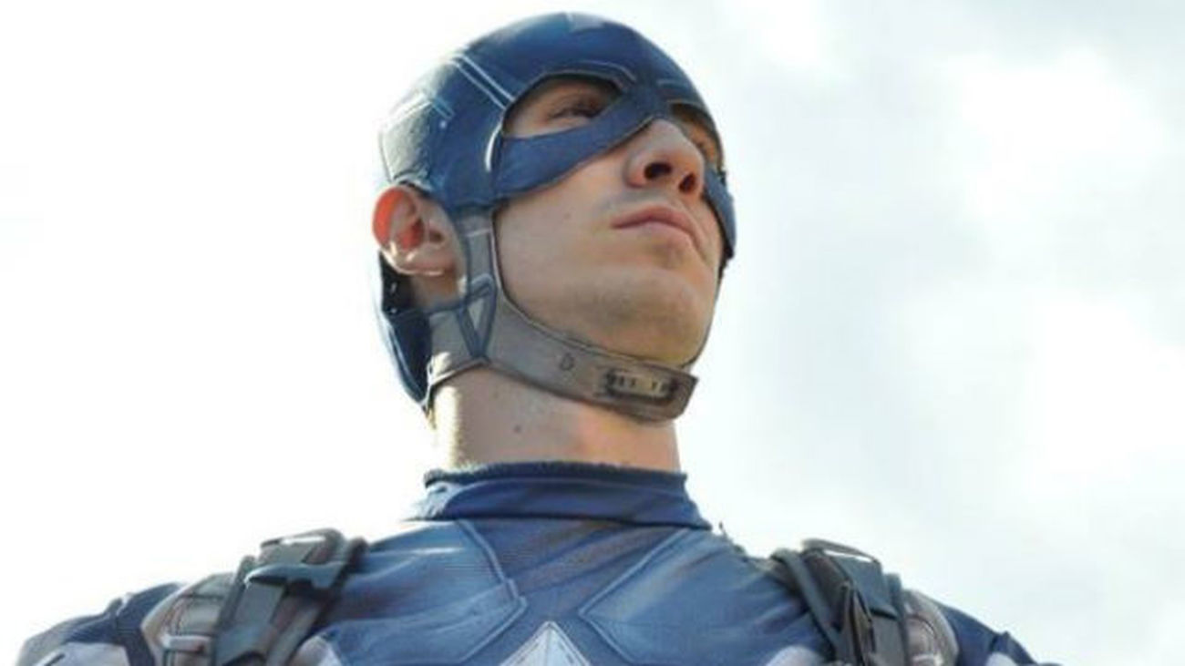 Un grupo de superhéroes participarán este sábado en el TOY Market Plaza Aluche