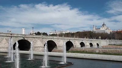 El Puente de Segovia: mucho puente para tan poco río