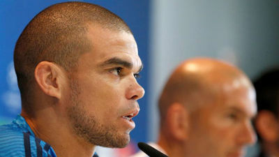 Pepe sufre lesión muscular en el bíceps femoral de la pierna izquierda