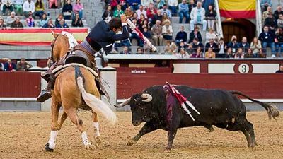 22ª de feria: Dos orejas para Sergio Galán en una tarde de mérito