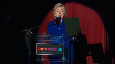 Hillary Clinton logra los delegados para ser candidata y se enfrentará a Trump