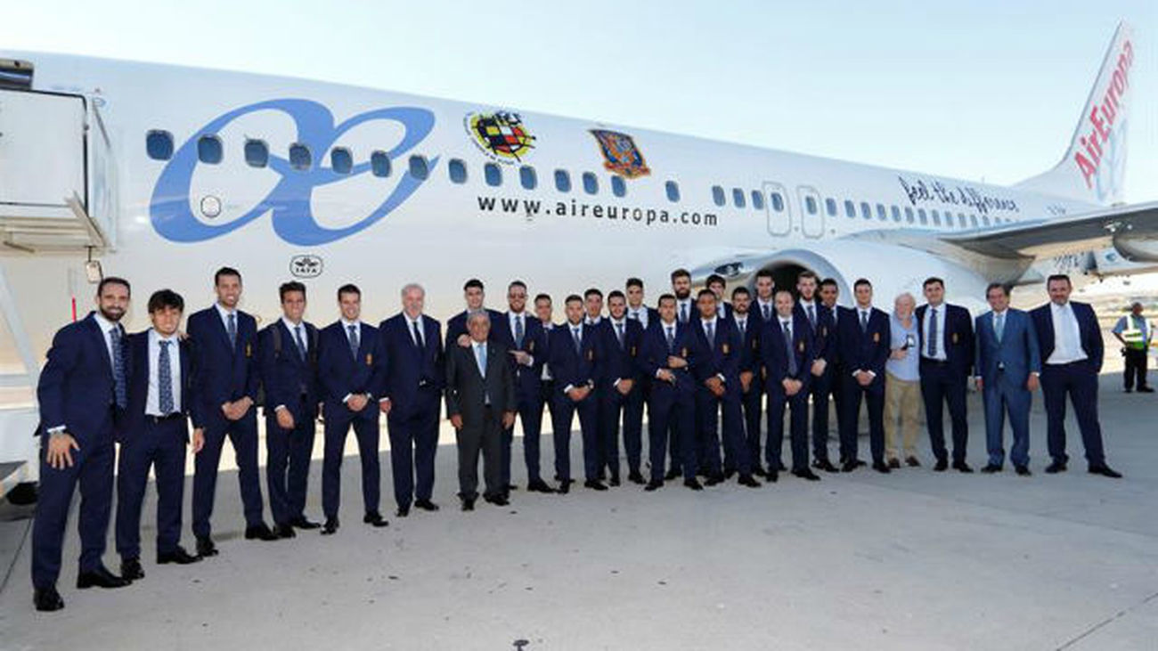 España llega a Francia entre las dudas, la ambición y las medidas seguridad