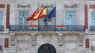 Minuto de silencio en Madrid por las víctimas de Orlando