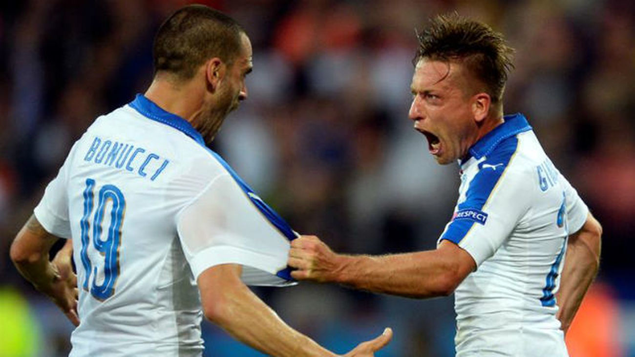 2-0. Italia impone su oficio a la inocencia de Bélgica