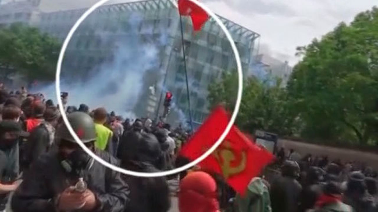 Disturbios frente al Hospital Infantil Neker de París por las protestas