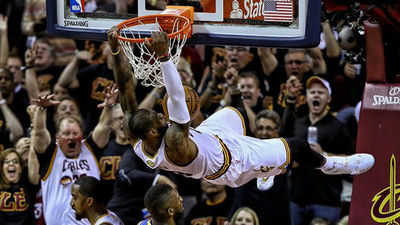 LeBron y Cavaliers empatan la final y fuerzan el séptimo y decisivo partido