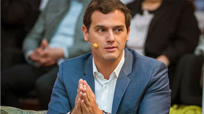 Rivera asegura que "no va a gobernar Rajoy" y no habrá unas terceras elecciones