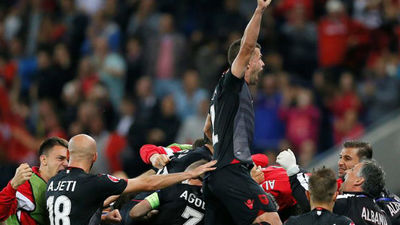 0-1. Albania gana a Rumanía y se permite soñar