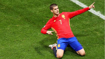 3-0. España enseña a Europa como se juega al fútbol