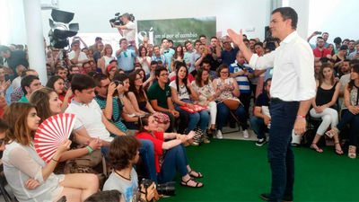 Sánchez avisa de que lo más inútil es votar "a los extremos"