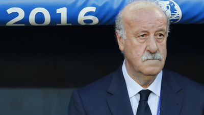 Del Bosque: "Vamos a intentar levantarnos y seguir adelante"