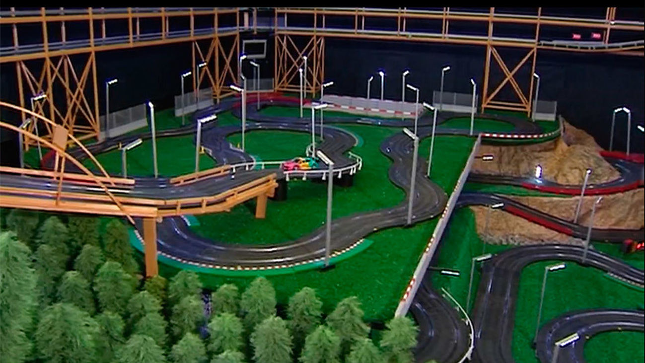 Una obra de arte hecha...scalextric