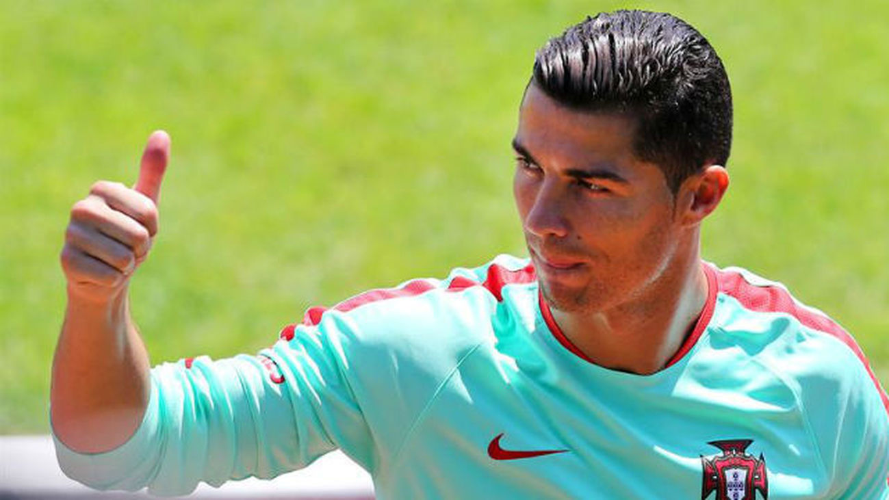Cristiano: "He ganado muchos títulos y ahora quiero uno con Portugal"