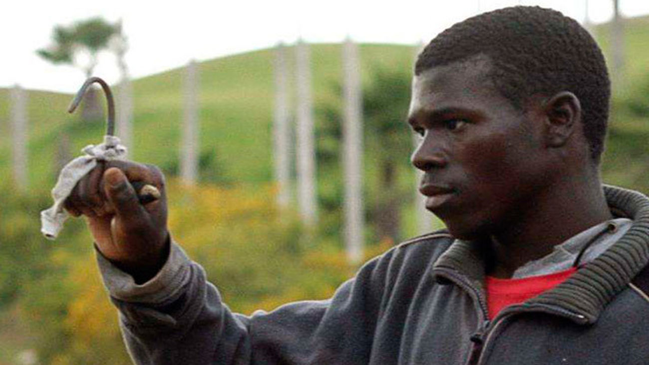 Una treintena de inmigrantes entra en Melilla tras un salto a la valla de 120