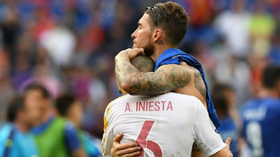 2-0. Vendetta de Italia, que manda a casa a la campeona