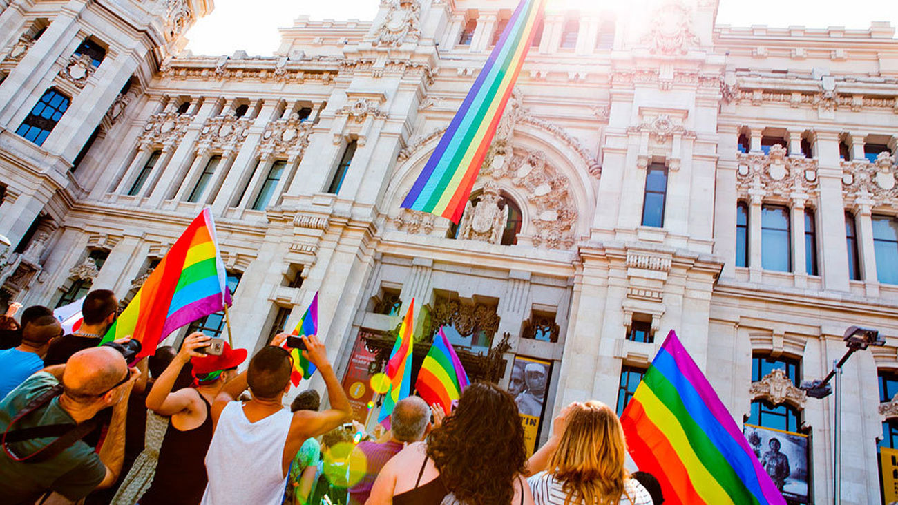 Manifestación del orgullo LGBT en Madrid