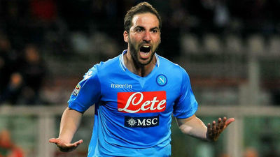 Ofensiva del Atlético por Higuaín