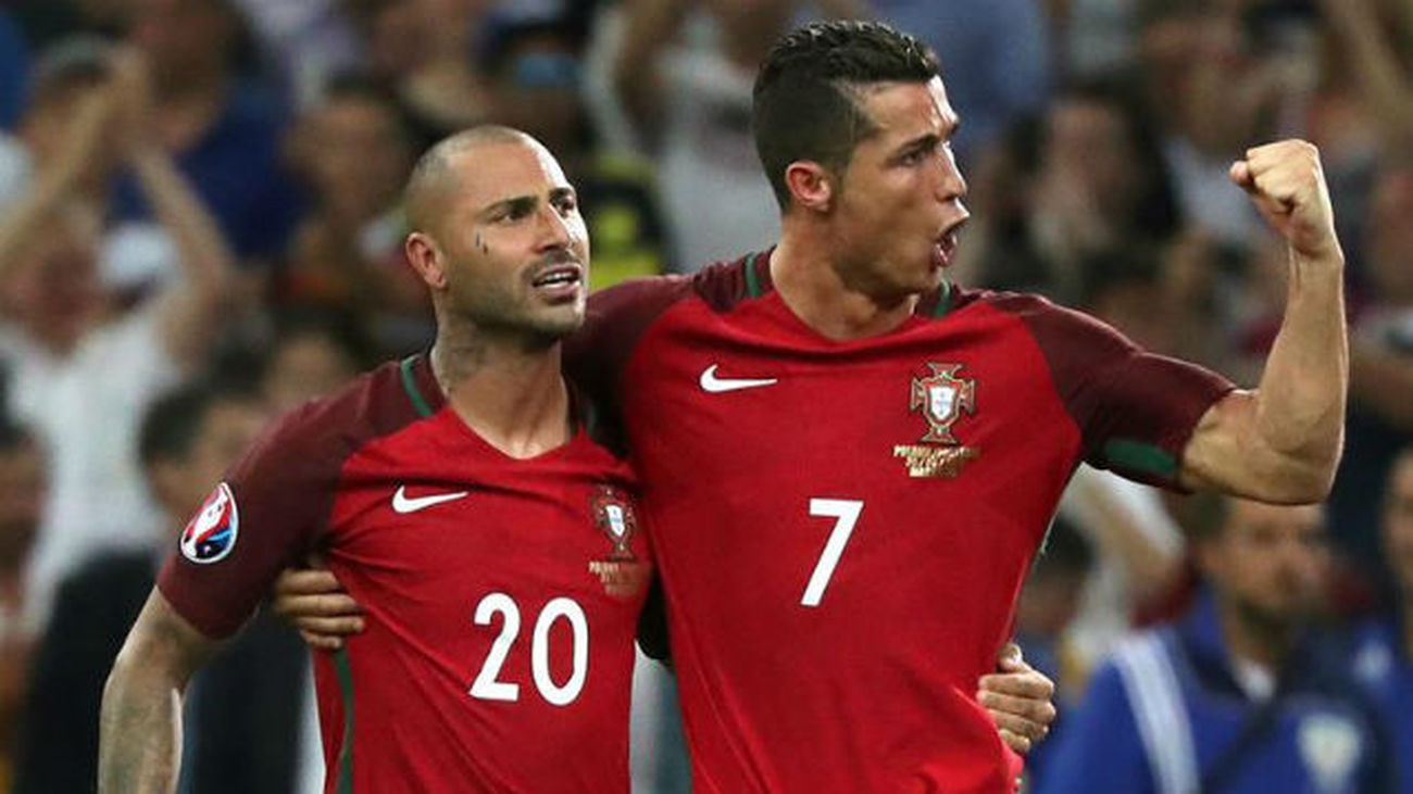 1-1 (3-5). Portugal, a semifinales tras vencer por penaltis a Polonia