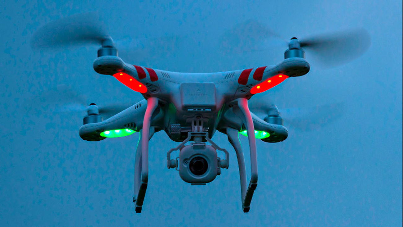 Luz verde para que los drones sobrevuelen las ciudades y operen de noche