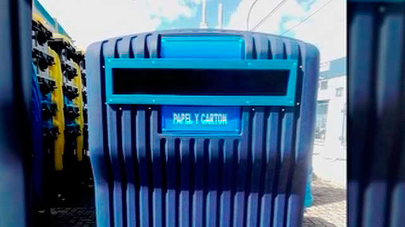 El Ayuntamiento instalará contenedores azules antihurtos en tres de sus distritos
