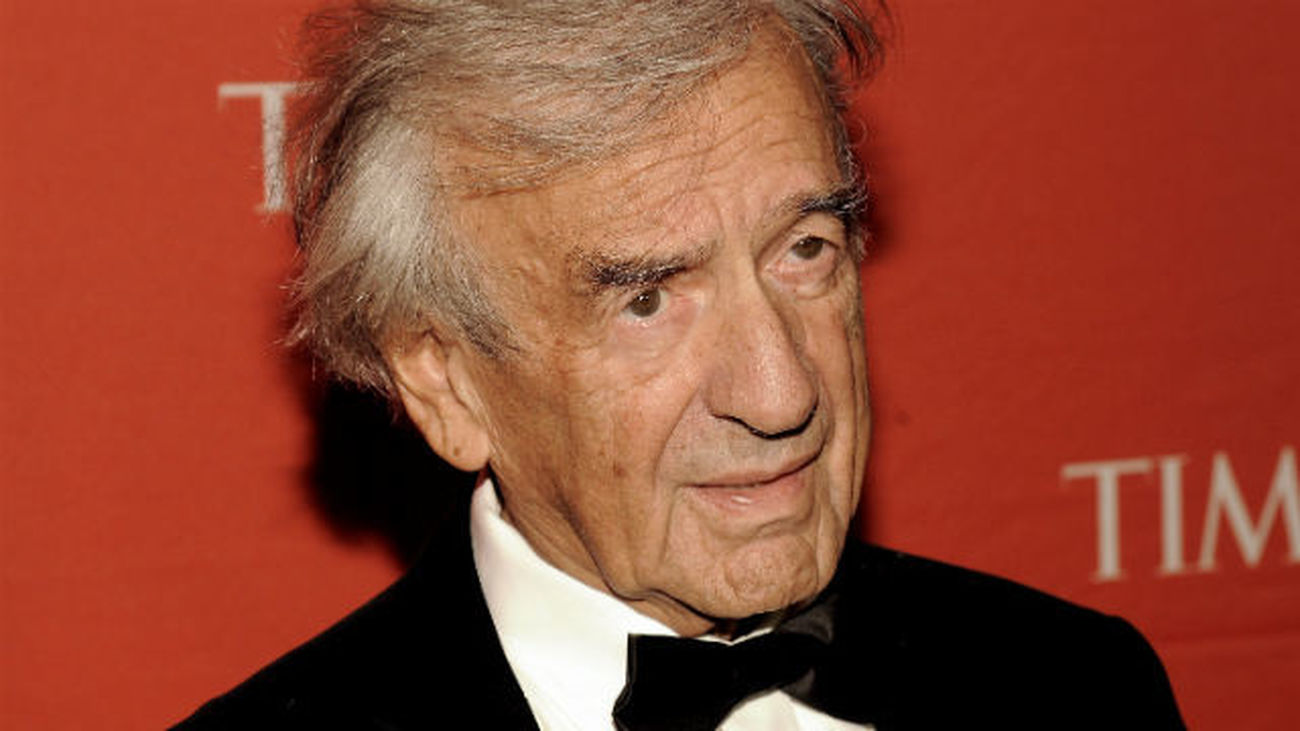 Muere en Nueva York el premio nobel Elie Wiesel, voz del Holocausto judío