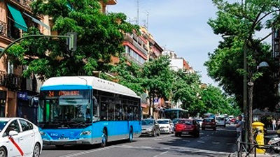 Un carril bus en la Albufera y 3 servicios especiales de la EMT, alternativas a la Línea 1