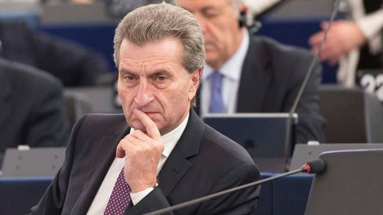El eurocomisario Oettinger propugna sanciones para España y Portugal por déficit