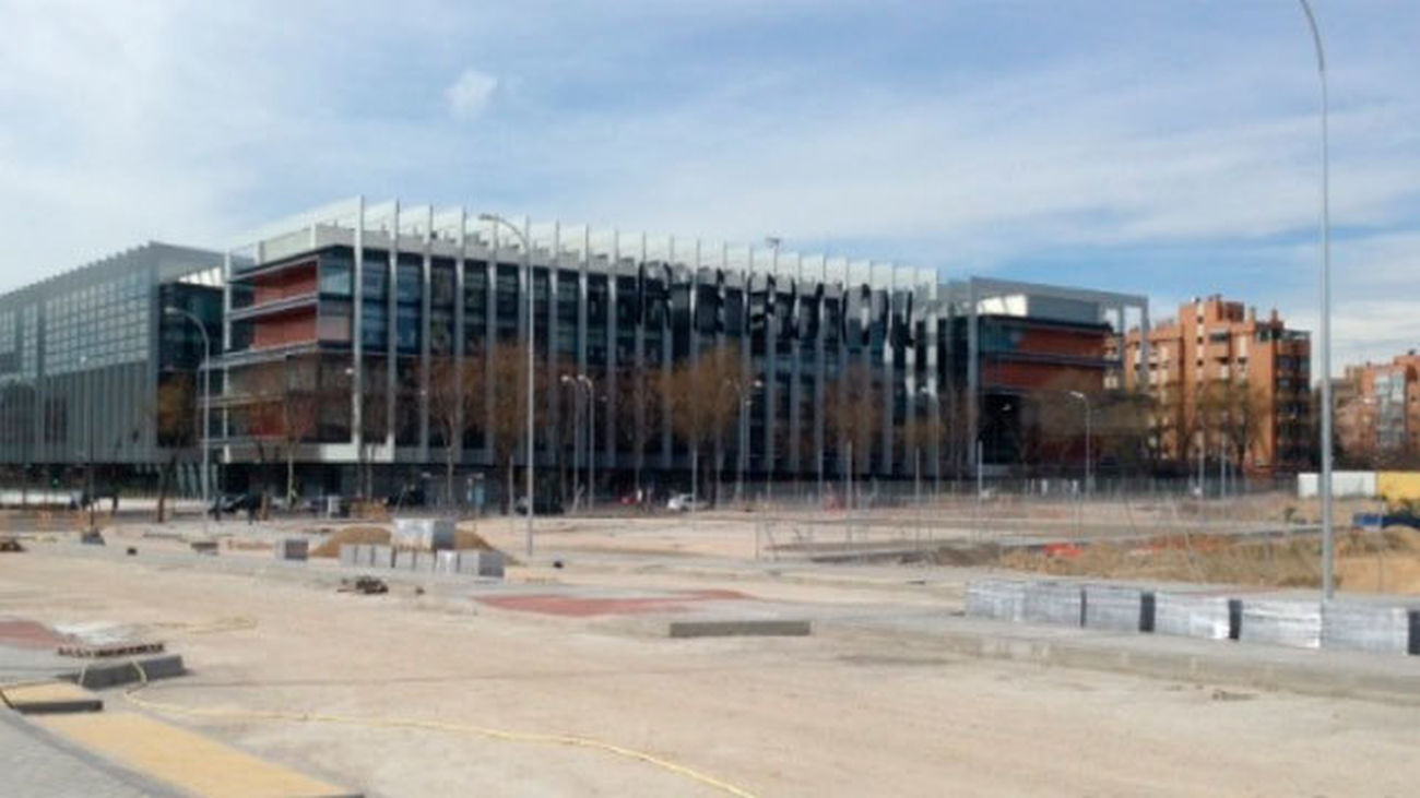 Adif y Repsol subastan terreno en Méndez Álvaro